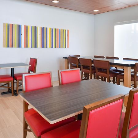 Holiday Inn Express Hotel & Suites Abilene Mall South By Ihg Extérieur photo